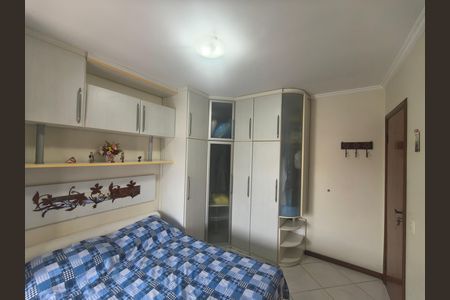Casa de condomínio à venda com 118m², 3 quartos e 1 vaga