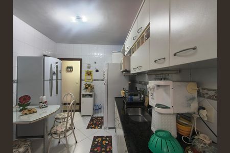 Casa de condomínio à venda com 118m², 3 quartos e 1 vaga