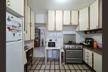 Apartamento à venda com 82m², 2 quartos e 1 vaga Apartamento à venda com 82m², 2 quartos e 1 vagaCozinha