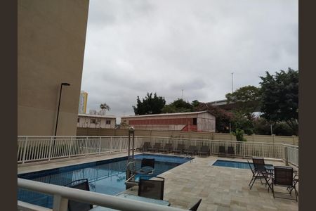Studio à venda com 27m², 1 quarto e sem vaga Studio à venda com 27m², 1 quarto e sem vagaPiscina