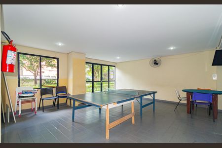Apartamento para alugar com 61m², 2 quartos e 1 vaga Apartamento para alugar com 61m², 2 quartos e 1 vagaSalão de jogos