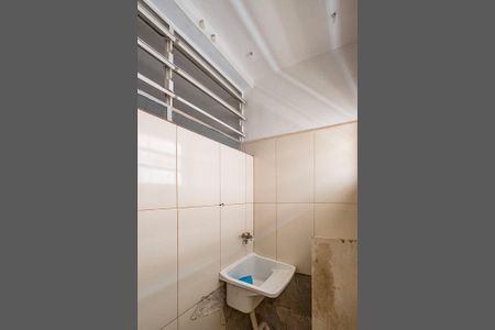Apartamento para alugar com 65m², 2 quartos e sem vaga Apartamento para alugar com 65m², 2 quartos e sem vagaCozinha - Lavanderia