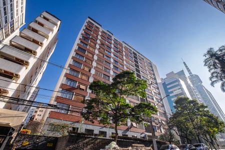 Apartamento para alugar com 65m², 2 quartos e sem vaga Apartamento para alugar com 65m², 2 quartos e sem vagaFachada