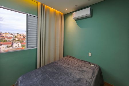 Apartamento à venda com 61m², 2 quartos e 2 vagas Apartamento à venda com 61m², 2 quartos e 2 vagasQuarto Suíte