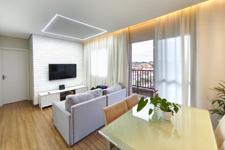 Sala de apartamento à venda com 2 quartos, 61m² em Parque Fazendinha, Campinas