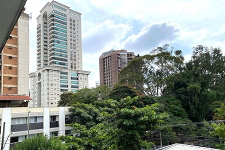 Apartamento à venda com 161m², 3 quartos e 1 vaga Apartamento à venda com 161m², 3 quartos e 1 vagaVista