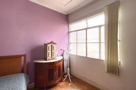 Apartamento à venda com 161m², 3 quartos e 1 vaga Apartamento à venda com 161m², 3 quartos e 1 vagaSuite