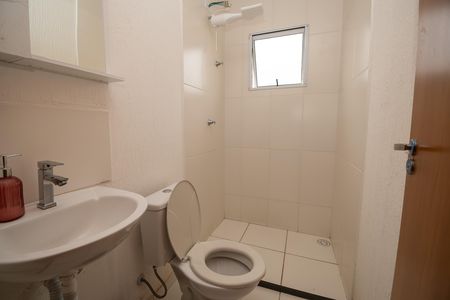 Apartamento para alugar com 45m², 2 quartos e 1 vaga Apartamento para alugar com 45m², 2 quartos e 1 vagaBanheiro