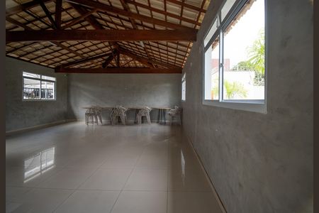 Apartamento para alugar com 45m², 2 quartos e 1 vaga Apartamento para alugar com 45m², 2 quartos e 1 vagaÁrea comum - Salão de festas