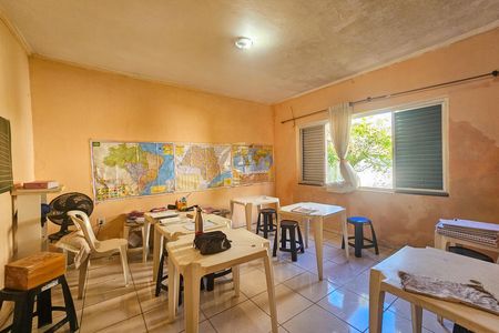 Casa para alugar com 617m², 3 quartos e 4 vagas