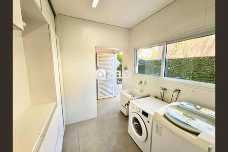 Casa de condomínio à venda com 381m², 4 quartos e 4 vagas Casa de condomínio à venda com 381m², 4 quartos e 4 vagasFoto 20