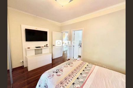 Casa de condomínio à venda com 381m², 4 quartos e 4 vagas Casa de condomínio à venda com 381m², 4 quartos e 4 vagasFoto 10