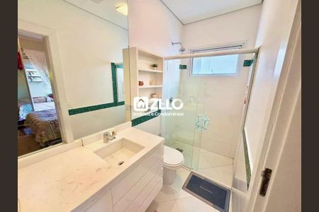 Casa de condomínio à venda com 381m², 4 quartos e 4 vagas Casa de condomínio à venda com 381m², 4 quartos e 4 vagasFoto 12
