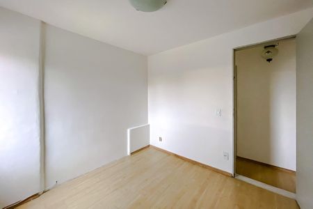 Apartamento para alugar com 89m², 3 quartos e 2 vagasQuarto 2