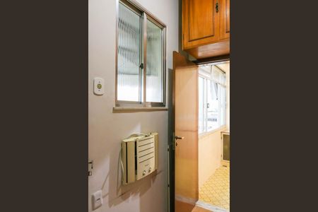 Apartamento para alugar com 74m², 2 quartos e 1 vaga Apartamento para alugar com 74m², 2 quartos e 1 vagaQuarto de Serviço