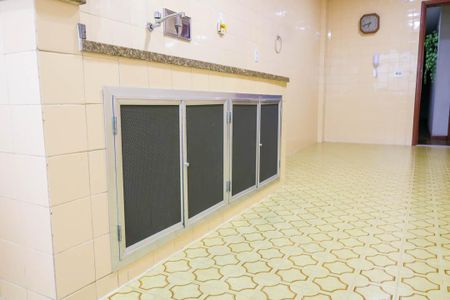 Apartamento para alugar com 74m², 2 quartos e 1 vaga Apartamento para alugar com 74m², 2 quartos e 1 vagaCozinha