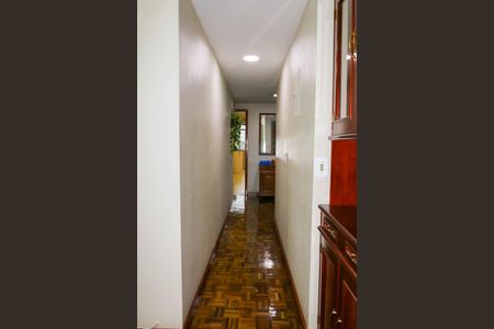 Apartamento para alugar com 74m², 2 quartos e 1 vaga Apartamento para alugar com 74m², 2 quartos e 1 vagaCorredor