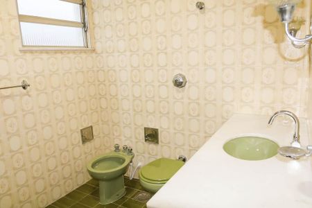 Apartamento para alugar com 74m², 2 quartos e 1 vaga Apartamento para alugar com 74m², 2 quartos e 1 vagaBanheiro