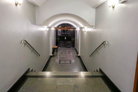 Apartamento para alugar com 74m², 2 quartos e 1 vaga Apartamento para alugar com 74m², 2 quartos e 1 vagaPortaria