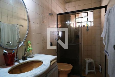 Casa à venda com 180m², 3 quartos e 1 vaga Casa à venda com 180m², 3 quartos e 1 vagaBanheiro