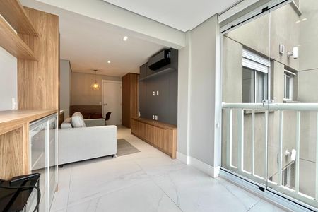 Apartamento à venda com 42m², 1 quarto e 1 vaga Apartamento à venda com 42m², 1 quarto e 1 vagaVaranda