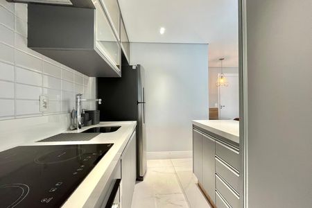 Apartamento à venda com 42m², 1 quarto e 1 vaga Apartamento à venda com 42m², 1 quarto e 1 vagaCozinha