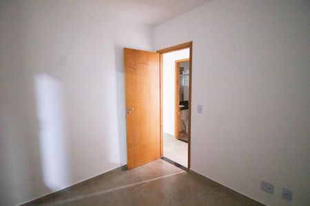 QUARTO 2 de apartamento à venda com 2 quartos, 33m² em Vila Romero, São Paulo