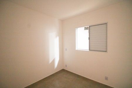 QUARTO 2 de apartamento à venda com 2 quartos, 33m² em Vila Romero, São Paulo