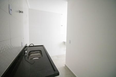 Apartamento à venda com 33m², 2 quartos e sem vaga Apartamento à venda com 33m², 2 quartos e sem vagaCOZINHA E ÁREA DE SERVIÇO