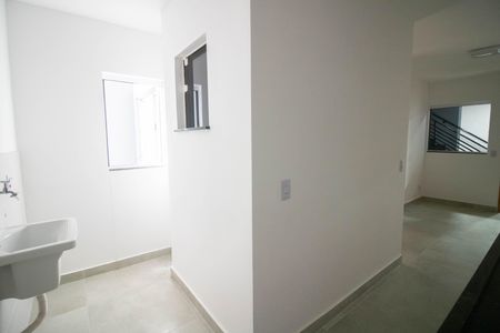 Apartamento à venda com 33m², 2 quartos e sem vaga Apartamento à venda com 33m², 2 quartos e sem vagaCOZINHA E ÁREA DE SERVIÇO