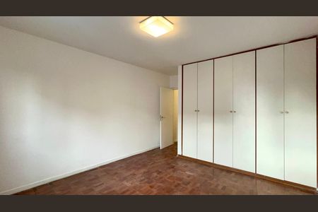 Casa à venda com 206m², 3 quartos e 2 vagasQuarto 2