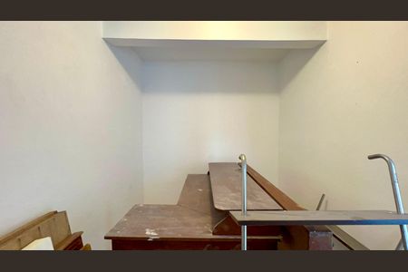 Casa à venda com 206m², 3 quartos e 2 vagasQuarto de Serviço
