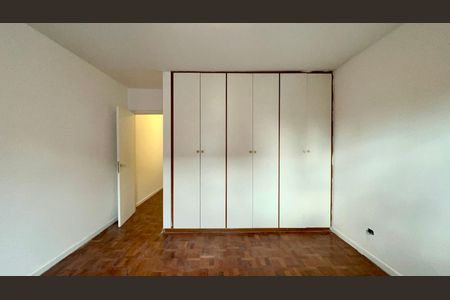 Casa à venda com 206m², 3 quartos e 2 vagasQuarto 2