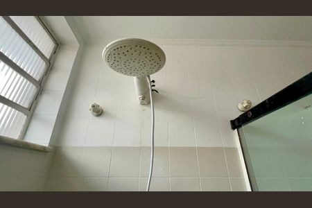Casa à venda com 206m², 3 quartos e 2 vagasBanheiro da Suíte