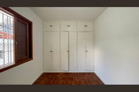 Casa à venda com 206m², 3 quartos e 2 vagasQuarto 1