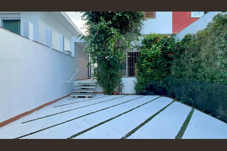 Casa à venda com 206m², 3 quartos e 2 vagasGaragem