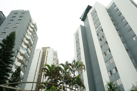Apartamento para alugar com 89m², 3 quartos e 1 vagaFachada