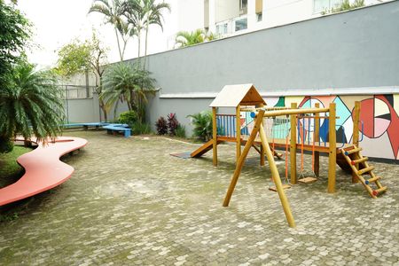 Apartamento para alugar com 89m², 3 quartos e 1 vagaÁrea comum - Playground