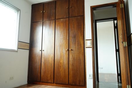 Apartamento para alugar com 89m², 3 quartos e 1 vagaQuarto 2