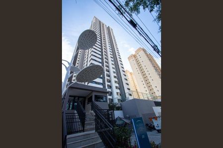 Apartamento para alugar com 93m², 3 quartos e 2 vagas Apartamento para alugar com 93m², 3 quartos e 2 vagasFachada