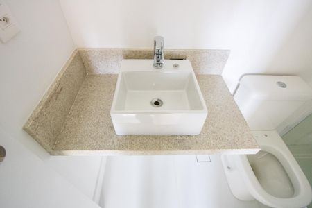 Apartamento para alugar com 93m², 3 quartos e 2 vagas Apartamento para alugar com 93m², 3 quartos e 2 vagasBanheiro social