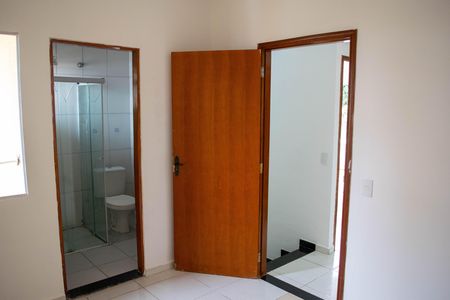 Casa para alugar com 102m², 3 quartos e 2 vagas