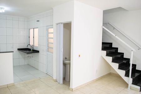 Casa para alugar com 102m², 3 quartos e 2 vagas