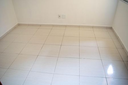 Casa para alugar com 102m², 3 quartos e 2 vagas