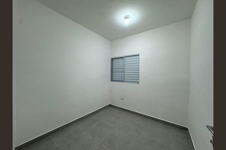 Quarto 2 de apartamento para alugar com 2 quartos, 40m² em Santo Antônio, Osasco