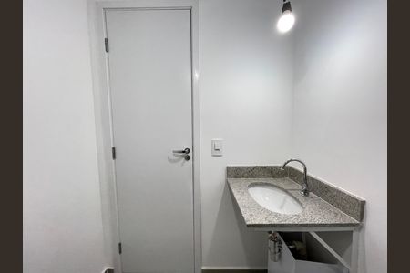 Studio à venda com 26m², 1 quarto e sem vaga Studio à venda com 26m², 1 quarto e sem vagaBanheiro