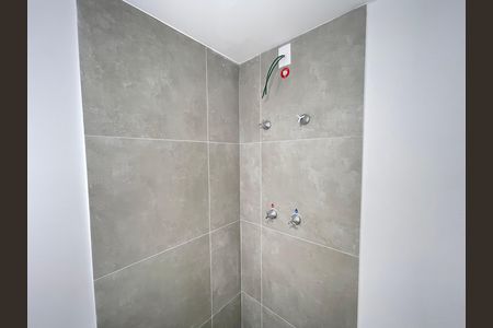 Studio à venda com 26m², 1 quarto e sem vaga Studio à venda com 26m², 1 quarto e sem vagaBanheiro