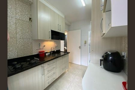 Apartamento à venda com 49m², 2 quartos e 1 vaga Apartamento à venda com 49m², 2 quartos e 1 vagaCozinha