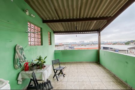 Casa para alugar com 65m², 1 quarto e sem vaga Casa para alugar com 65m², 1 quarto e sem vagaVaranda