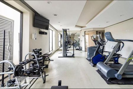 Studio para alugar com 30m², 1 quarto e 1 vaga Studio para alugar com 30m², 1 quarto e 1 vagaAcademia